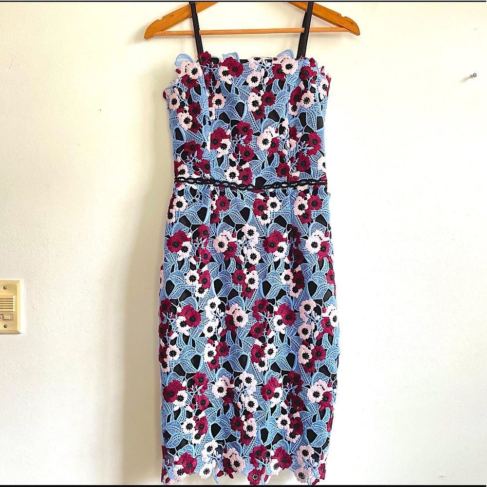 Adelyn Rae Harlow lace sheath blue floral dress XS